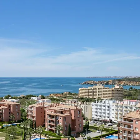 T1 Club Praia Mar * פורטימאו